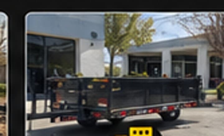 Commercial hauling trailer